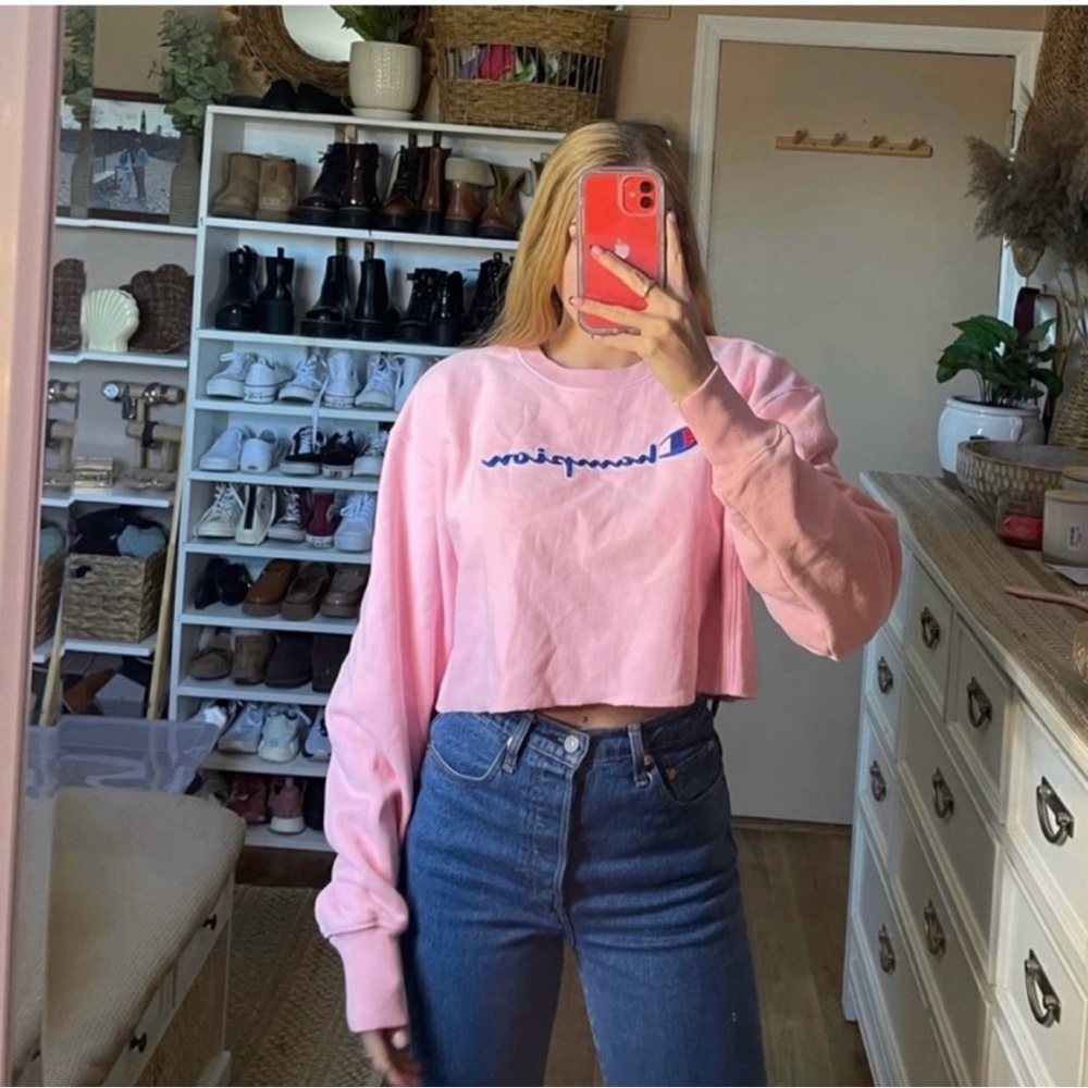 Champion pink cropped reverse weave crewneck sweatshirt
